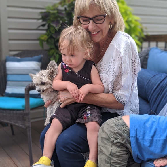 Meet your Posher, Margo - Picture 1 of 1